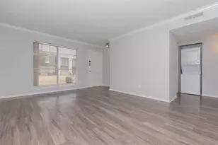 3001 Hillcroft St, Houston, TX 77057 - Photo 10