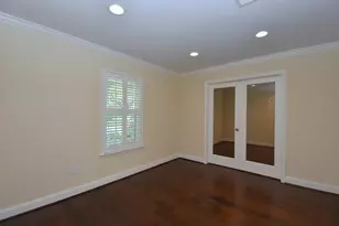 1007 Blue Willow Dr, Houston, TX 77042 - Photo 8