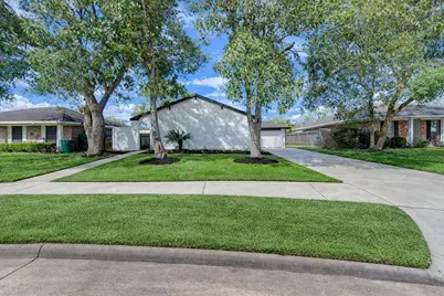 847 Seamaster Drive, Houston, TX 77062 - Photo 2