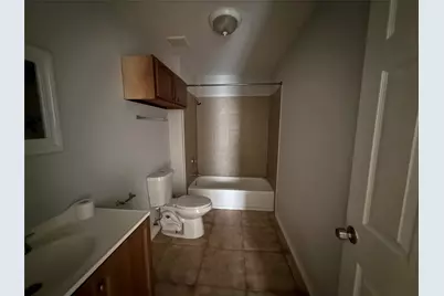 311 Kansas Street, Bacliff, TX 77518 - Photo 8