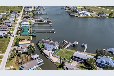 1526 103rd Street, Galveston, TX 77554 - Photo 12