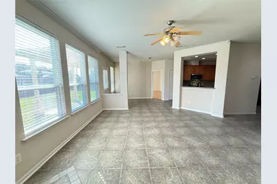 3118 Creek Bank Lane, Pearland, TX 77581 - Photo 6