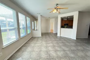 3118 Creek Bank Ln, Pearland, TX 77581 - Photo 6