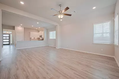 2123 Spring Hollow Drive, Baytown, TX 77521 - Photo 14