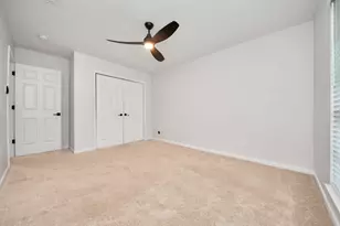 1319 Forsythe Ln, Houston, TX 77073 - Photo 20