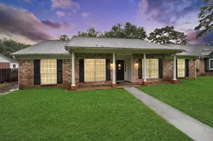 1319 Forsythe Ln, Houston, TX 77073 - Photo 2