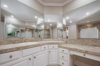 14010 Barnhart Boulevard, Houston, TX 77077 - Photo 34