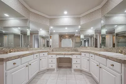 14010 Barnhart Boulevard, Houston, TX 77077 - Photo 32