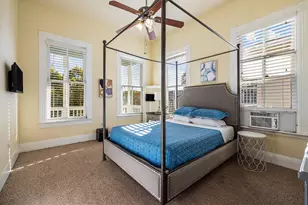 1904 Ave N, Galveston, TX 77550 - Photo 32