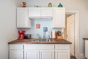 1904 Ave N, Galveston, TX 77550 - Photo 6