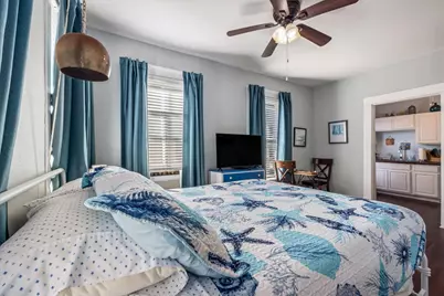 1904 Avenue N, Galveston, TX 77550 - Photo 10