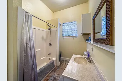 1904 Avenue N, Galveston, TX 77550 - Photo 36