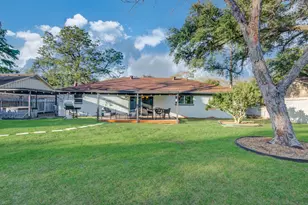 9515 Meadowglen Ln, Houston, TX 77063 - Photo 42