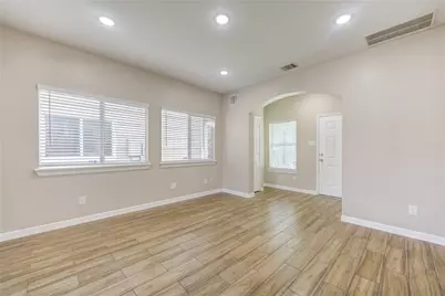 1714 Claremont Garden Circle, Houston, TX 77047 - Photo 38