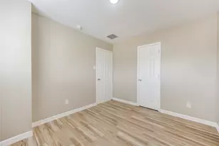 1714 Claremont Garden Cir, Houston, TX 77047 - Photo 16