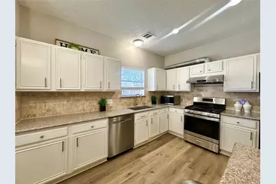 1502 Sheffield Drive, Missouri City, TX 77459 - Photo 10