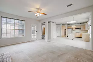 7107 Trimstone Dr, Pasadena, TX 77505 - Photo 10