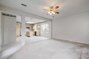 7107 Trimstone Dr, Pasadena, TX 77505 - Photo 12
