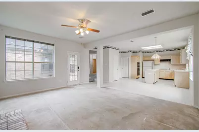 7107 Trimstone Drive, Pasadena, TX 77505 - Photo 10