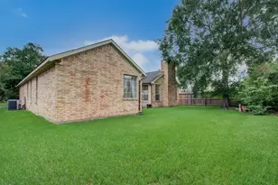 7107 Trimstone Dr, Pasadena, TX 77505 - Photo 36