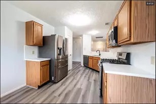 4317 Plover Dr, Seabrook, TX 77586 - Photo 6