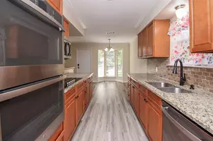 731 Hollyhock St, Richwood, TX 77531 - Photo 12