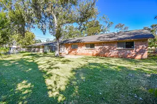 731 Hollyhock St, Richwood, TX 77531 - Photo 22