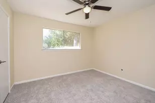 731 Hollyhock St, Richwood, TX 77531 - Photo 18