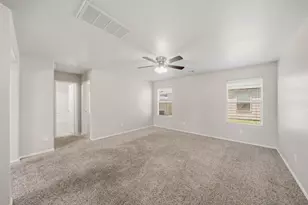 618 Enchanted Springs Dr, Rosenberg, TX 77471 - Photo 2