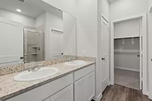 1892 Redwood Ln, Dayton, TX 77535 - Photo 8