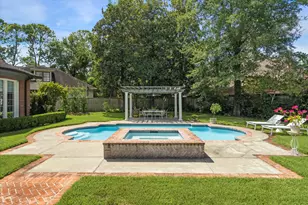 2 Blalock Pines Ct, Hedwig Village, TX 77024 - Photo 38