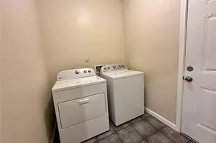 304 Armstrong St, Houston, TX 77029 - Photo 16
