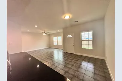 304 Armstrong Street, Houston, TX 77029 - Photo 6