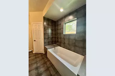 304 Armstrong Street, Houston, TX 77029 - Photo 14