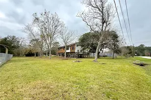 2806 Pearl St, Liverpool, TX 77577 - Photo 18