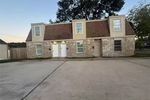 216 S Pruett St, Baytown, TX 77520 - Photo 20