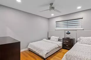 4119 Mischire Dr, Houston, TX 77025 - Photo 12