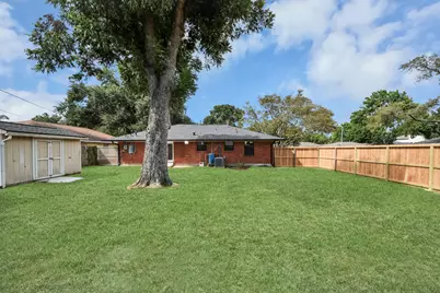 4501 Verdome Lane, Houston, TX 77092 - Photo 14