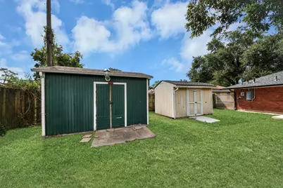 4501 Verdome Lane, Houston, TX 77092 - Photo 16