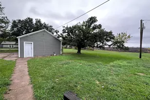 11000 S Hwy 71, El Campo, TX 77437 - Photo 4