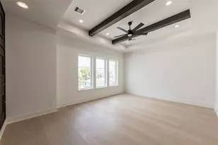 1122 E 27th St, Houston, TX 77009 - Photo 22