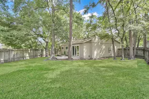 21 Gambrel Oak Pl, The Woodlands, TX 77380 - Photo 44