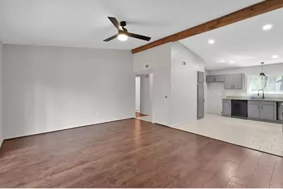 21 Gambrel Oak Place, The Woodlands, TX 77380 - Photo 18