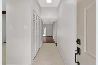 21 Gambrel Oak Place, The Woodlands, TX 77380 - Photo 6