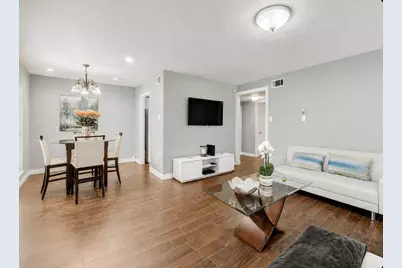 7900 Westheimer Road #231, Houston, TX 77063 - Photo 2