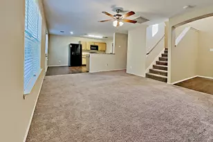 9211 Shaded Pines Dr, Humble, TX 77396 - Photo 2