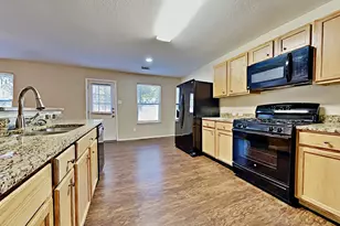 9211 Shaded Pines Dr, Humble, TX 77396 - Photo 4