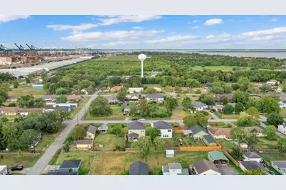 212 S Lobit Street, La Porte, TX 77571 - Photo 46