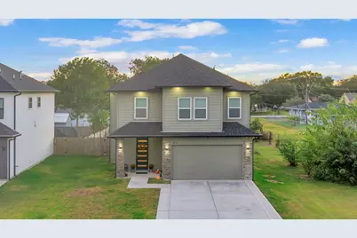212 S Lobit Street, La Porte, TX 77571 - Photo 4