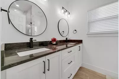 212 S Lobit Street, La Porte, TX 77571 - Photo 26